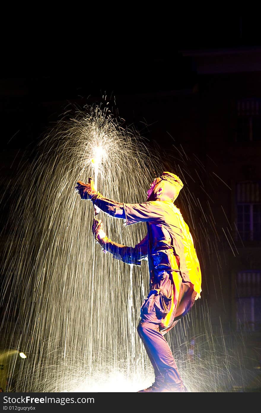 Streetartist at the buskers festival. Streetartist at the buskers festival