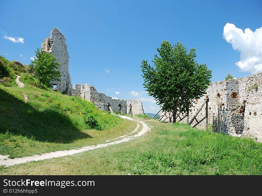 The picture of Cachtice ruins, Slovakia