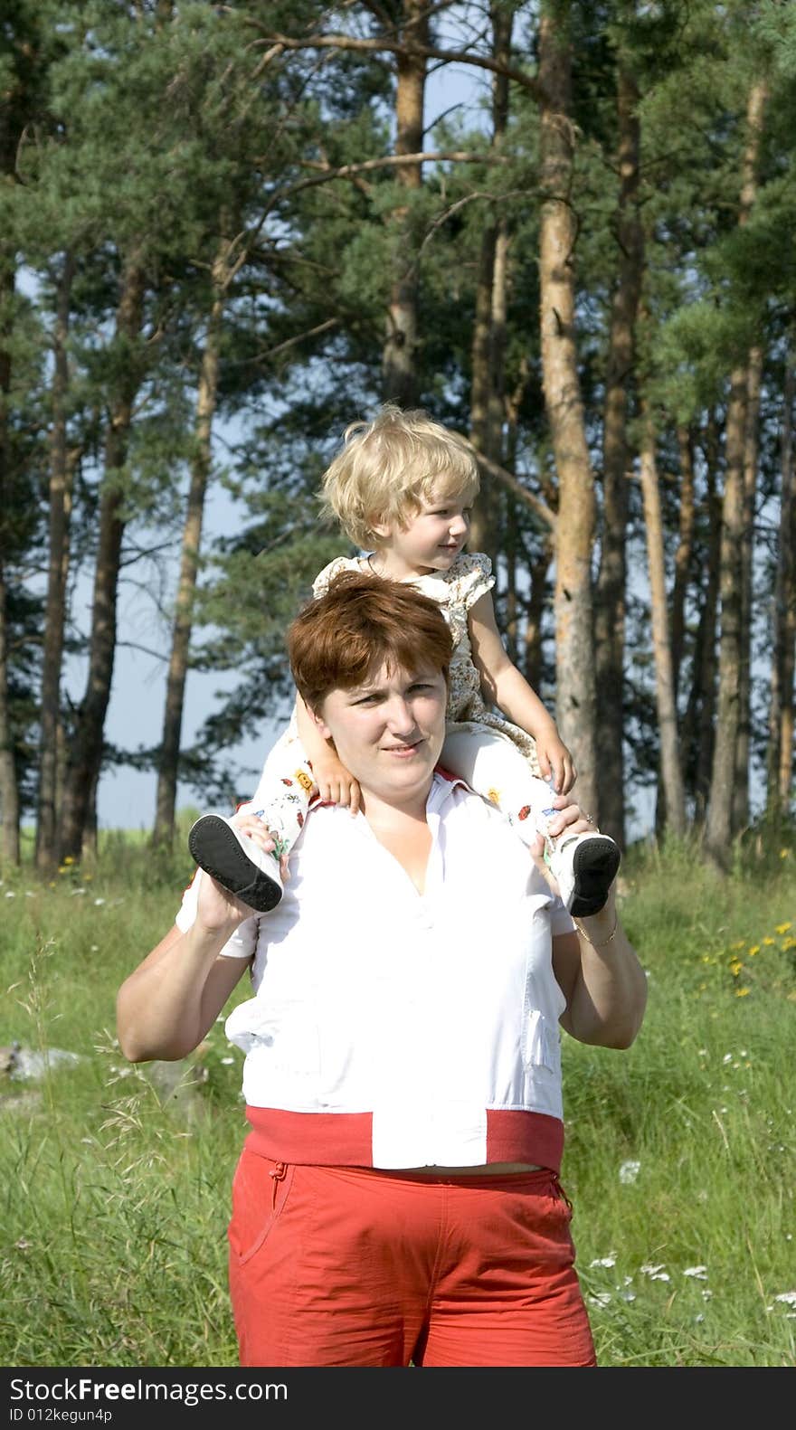 Mum plays with the daughter. Mum plays with the daughter