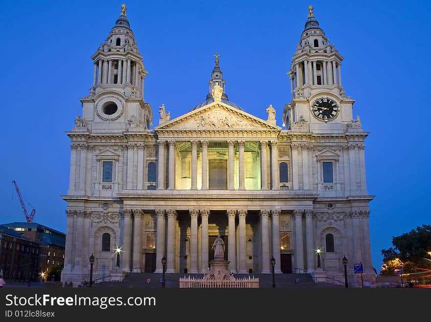 British St Paul's Cathedral at dusk