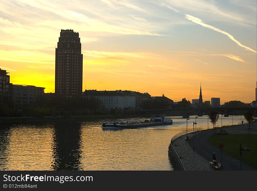 Panoramic of the city of Frankfurt. Panoramic of the city of Frankfurt.