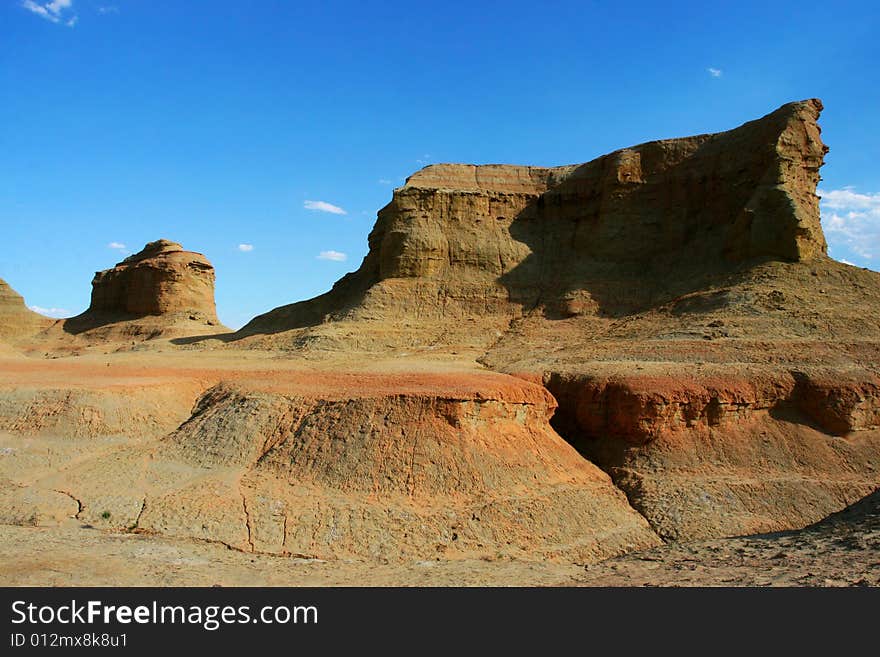 Located at the northwest of Sinkiang  China, Ghost Castle is also known as Wind City, because of its landscape shaped by wind erosion. Located at the northwest of Sinkiang  China, Ghost Castle is also known as Wind City, because of its landscape shaped by wind erosion.