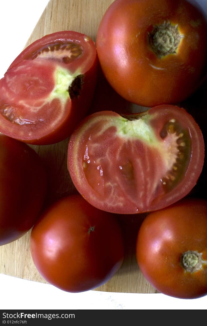 The tomatoes on the table