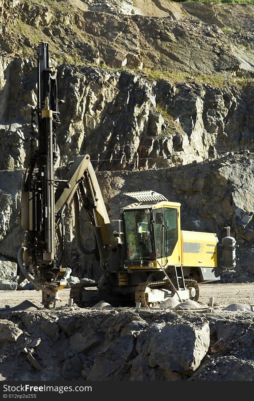 Work in stone pit mining stone. Work in stone pit mining stone