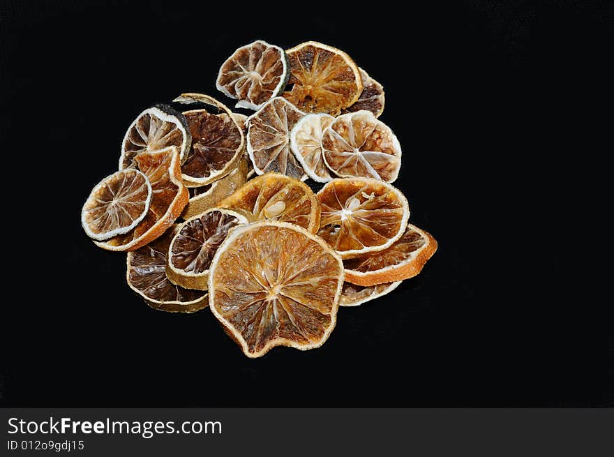 Dried slices of oranges