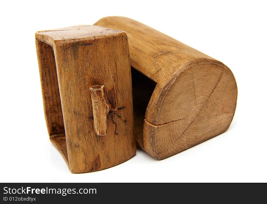 Wooden box it is grooved from the trunk of the tree