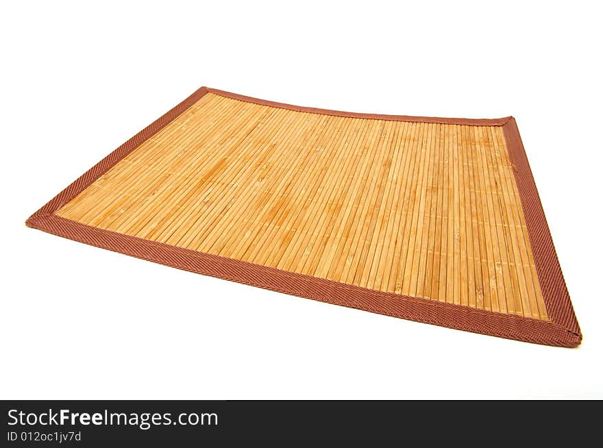 Wooden mat sheathed by the cloth