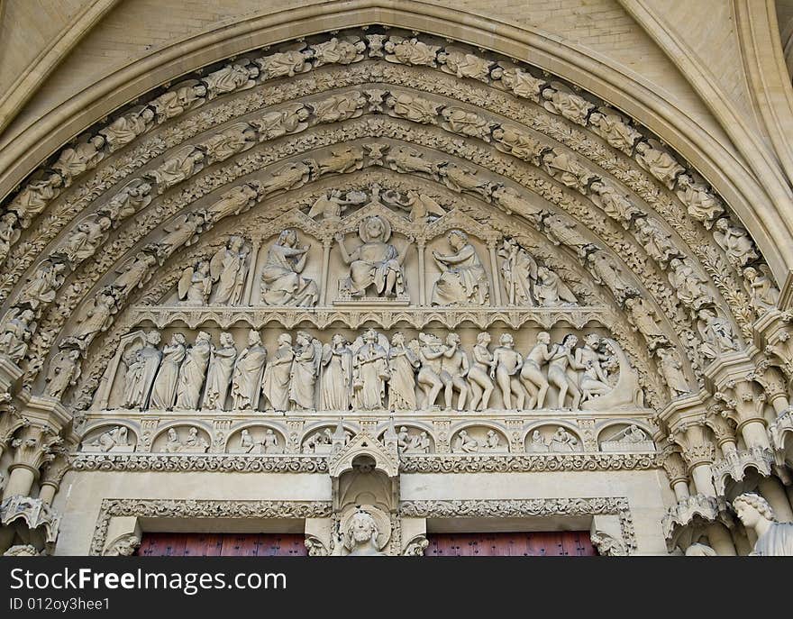 Cathedral St Etienne details located in Metz, France