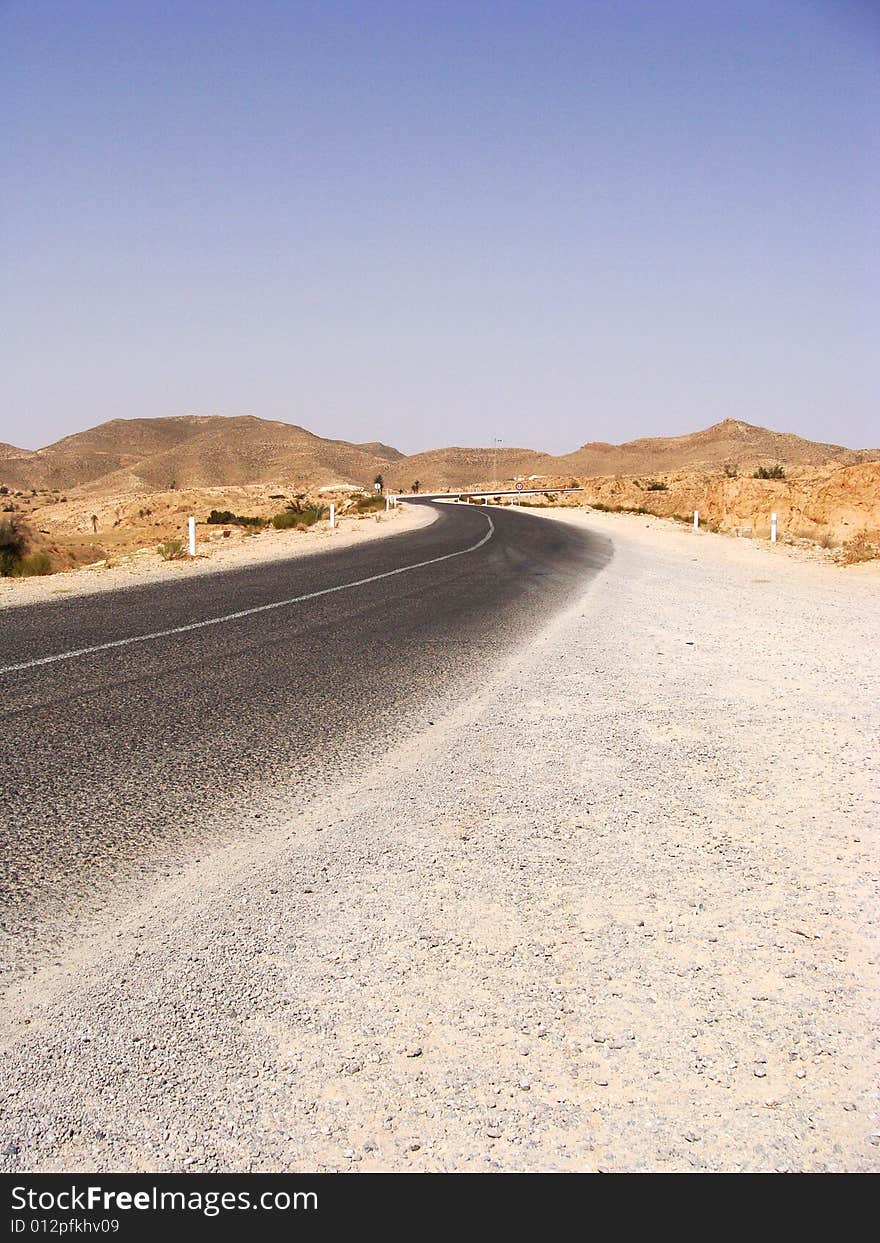 Tunisian Road