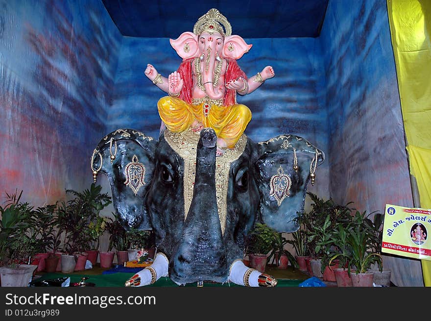 A life-like clay model of Lord Ganesha is made 2-3 months prior to the day of Ganesh Chaturthi. The size of this idol may vary from 3/4th of an inch to over 25 feet. On the day of the festival, it is placed on raised platforms in homes or in elaborately decorated outdoor tents for people to view and pay their homage.