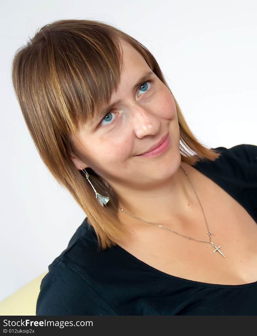 Portrait of young beautiful woman smiling