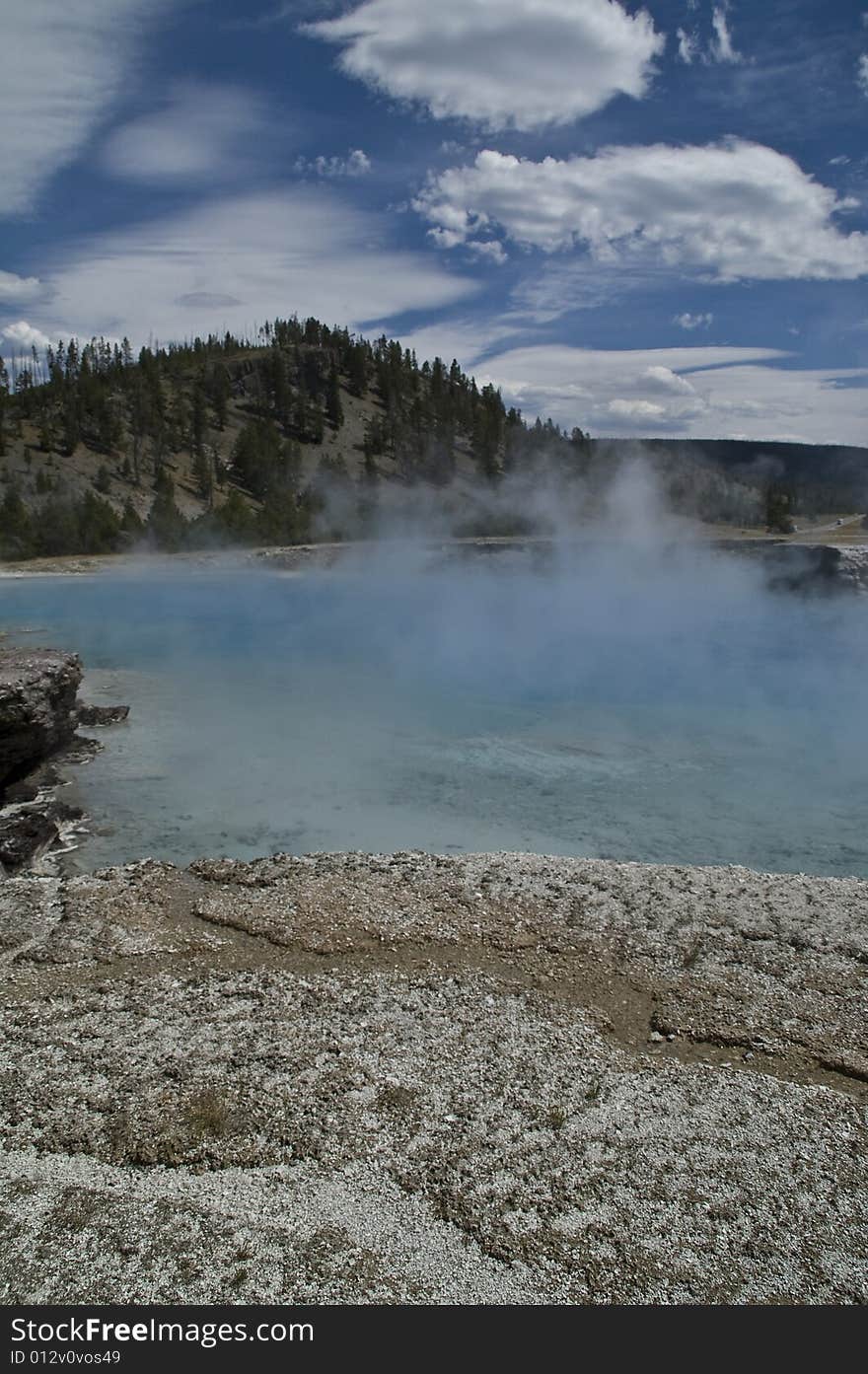 Yellow Stone Hotspring