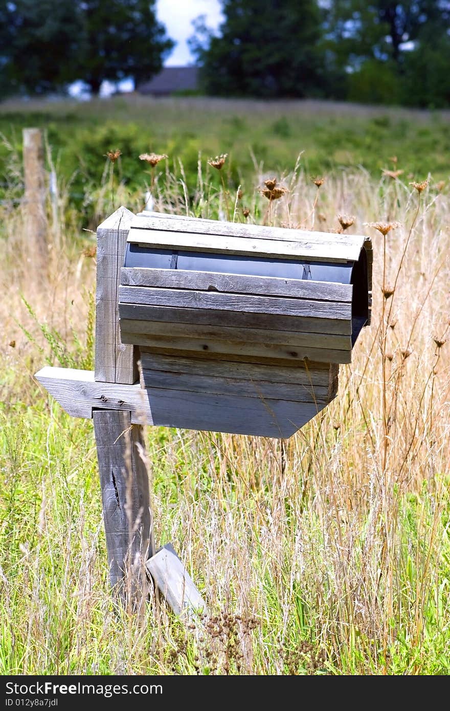 Mail box