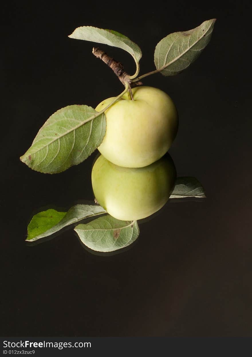 Fresh apple