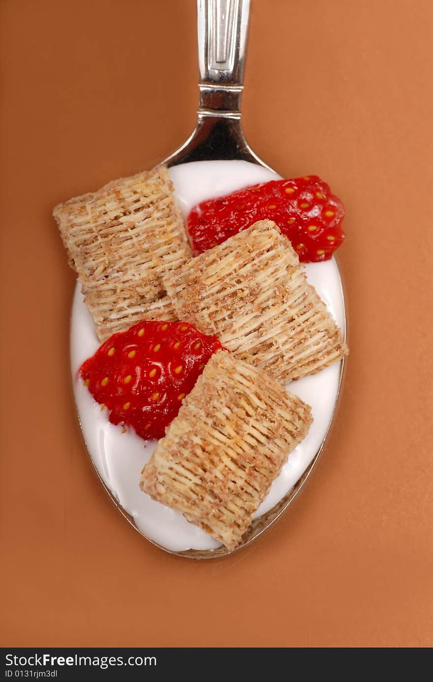 Shredded wheat cereal with strawberry