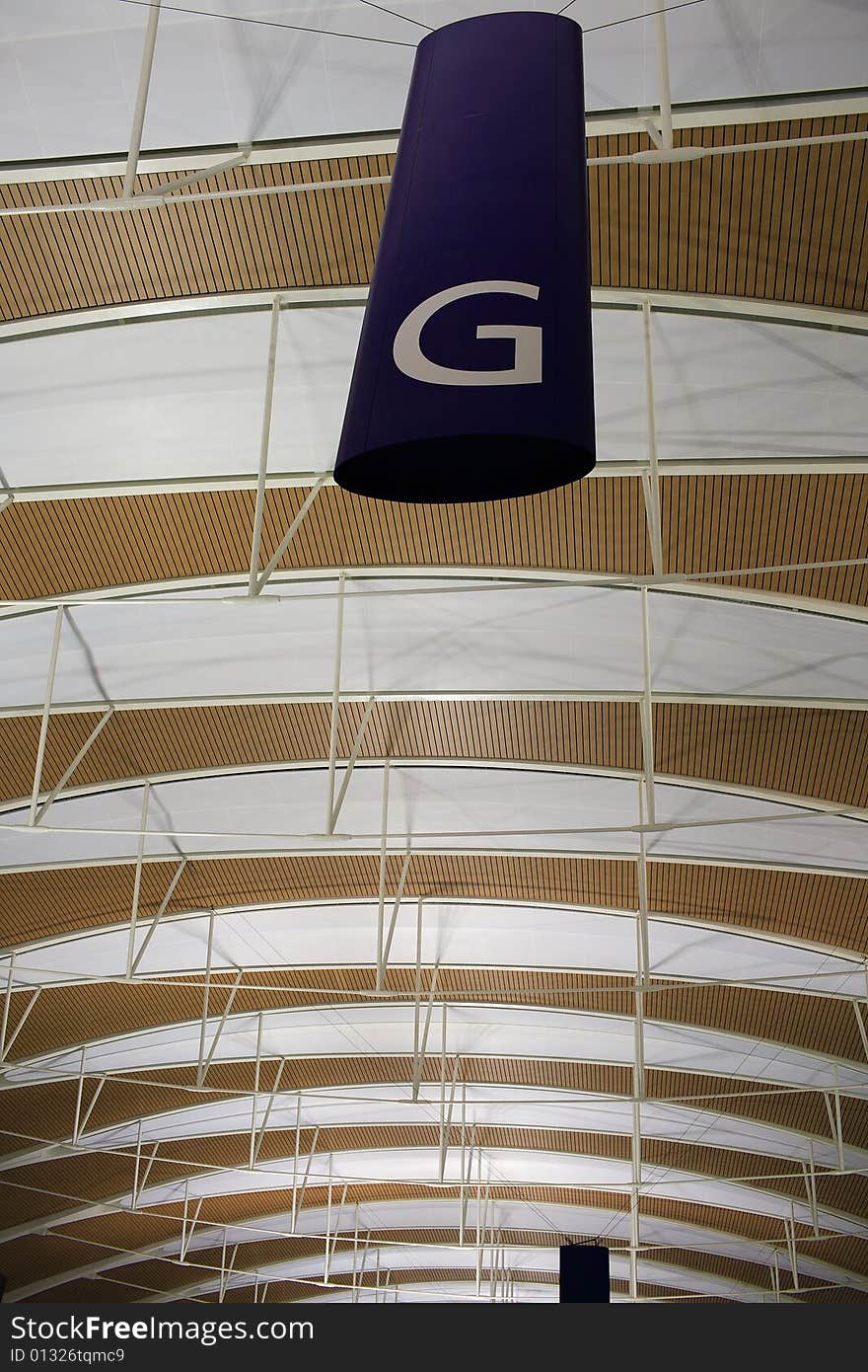 The sign in the Shanghai Pudong International Airport ,Many regional airports in China have become very modern and very large as modern and as large as the others. . The sign in the Shanghai Pudong International Airport ,Many regional airports in China have become very modern and very large as modern and as large as the others.