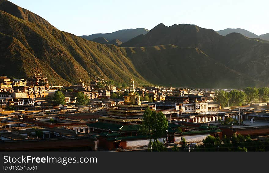 Labolengsi Temple (Labrang Monastery) is located Gansu, China.