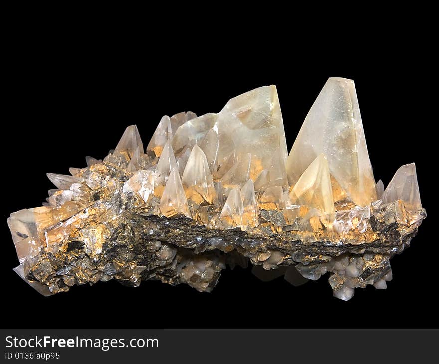 Crystals of a kaltsit  on a black background