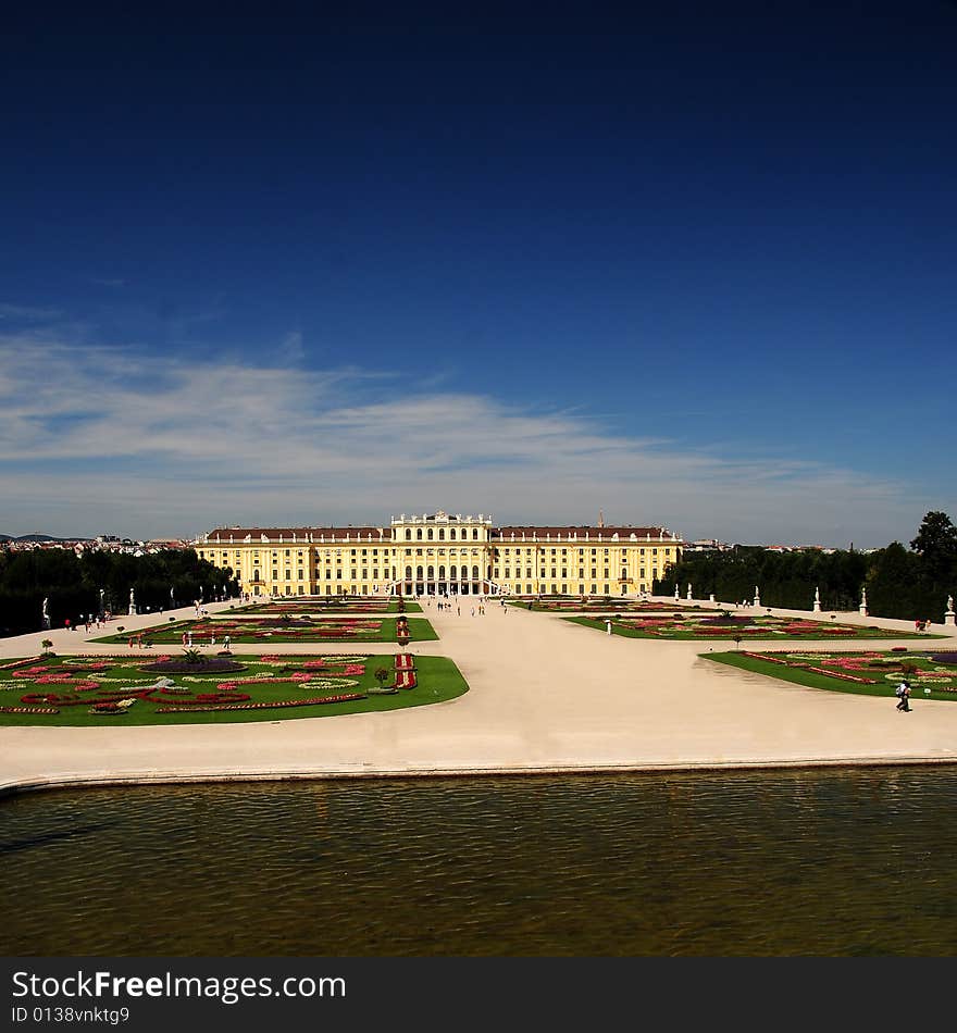 Panoramic picture castle Schonbrunn, Vienna