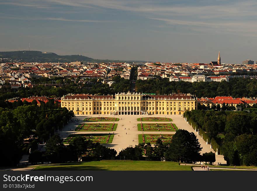 Picture of castle Schonbrunn, Vienna