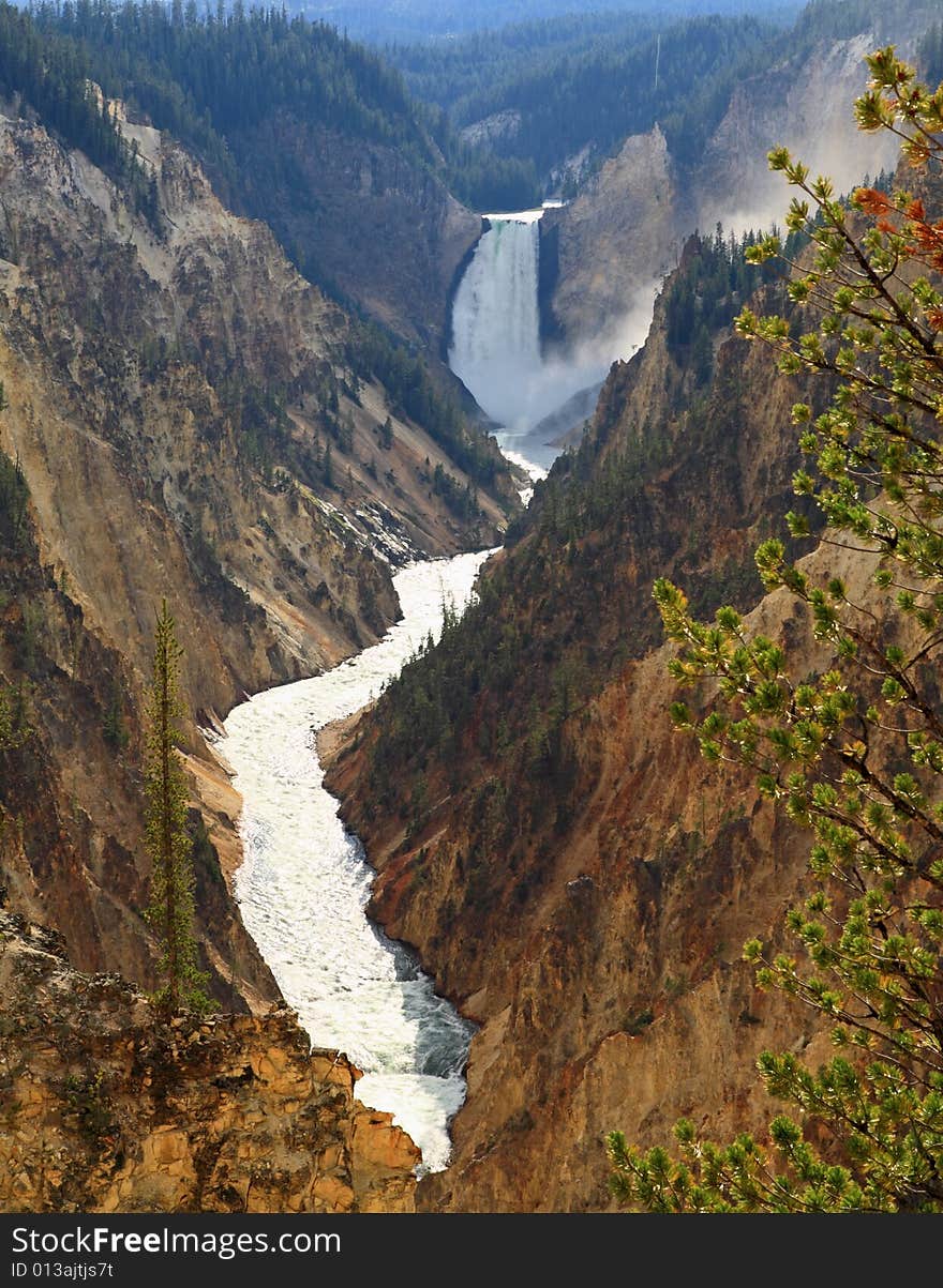 The Grand Canyon Of The Yellowstone