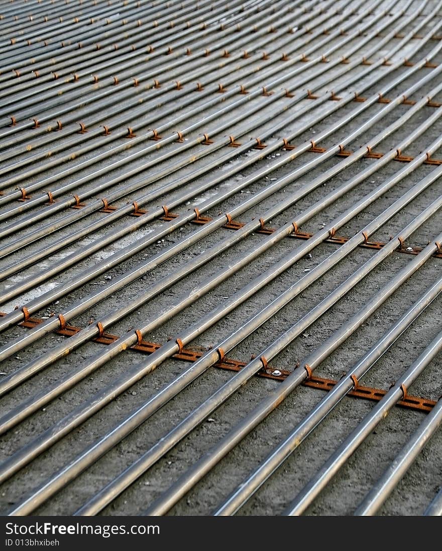 Helium pipes under 1000m ice skating field