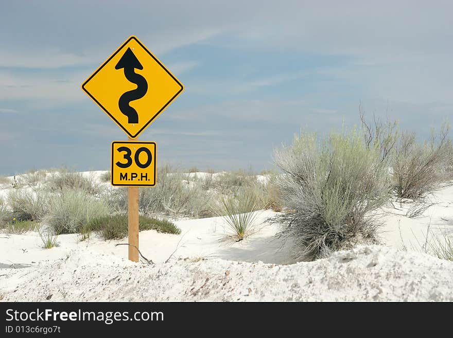 Curve ahead sign at the white sand dunes national park