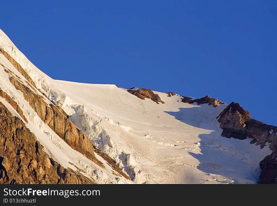 Rough glacier highlighted by the sun