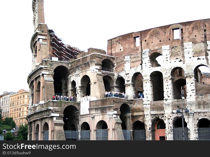 Rome-the coloseum (exterior image). Rome-the coloseum (exterior image)