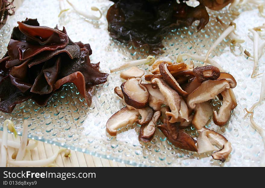 Chinese Mushrooms