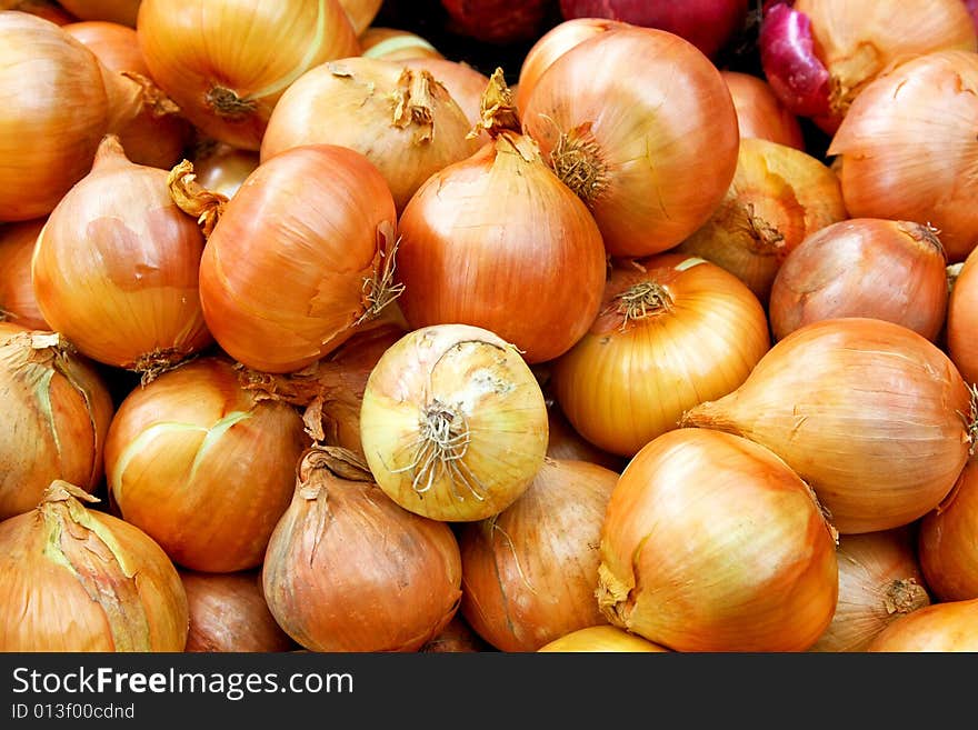 Bunch of organic onions on the market