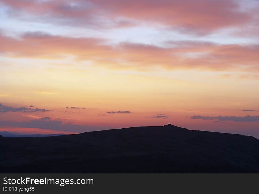 Rise Over The Iremel Mountain