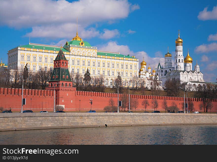 Kremlin palace and churches, day