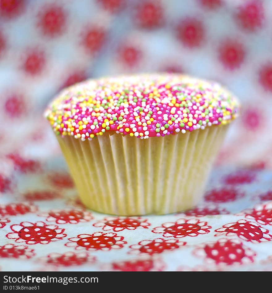 Cup cake/Muffin suitable for a birthday card or celebration card. Cup cake/Muffin suitable for a birthday card or celebration card.