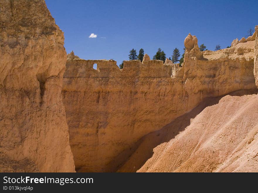 A little window in Bryce Canyon