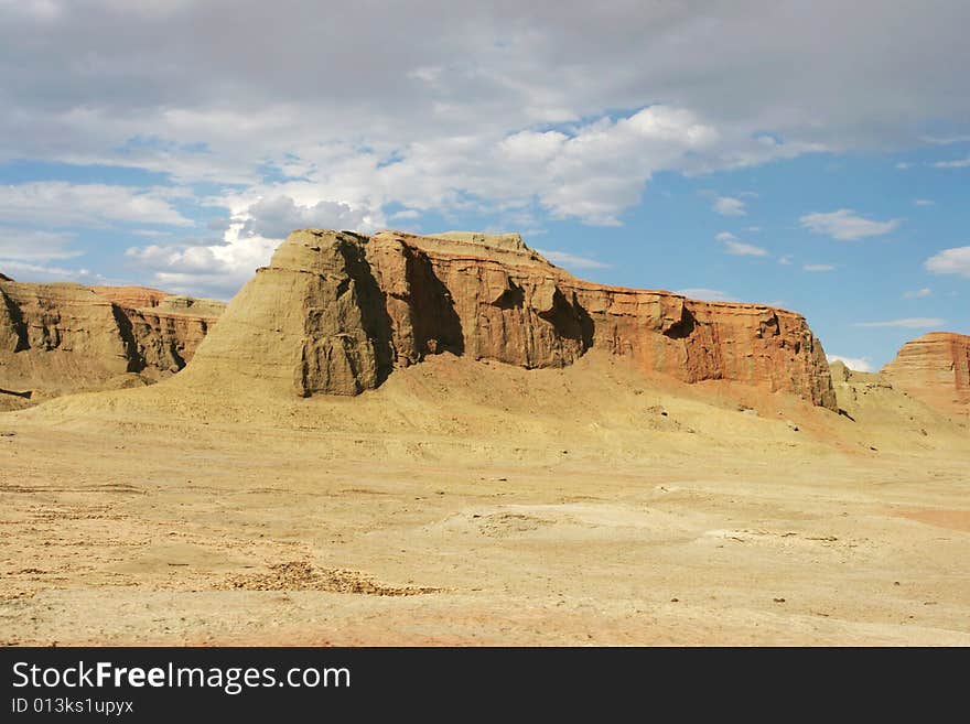 Located at the northwest of Sinkiang  China, Ghost Castle is also known as Wind City, because of its landscape shaped by wind erosion. Located at the northwest of Sinkiang  China, Ghost Castle is also known as Wind City, because of its landscape shaped by wind erosion.