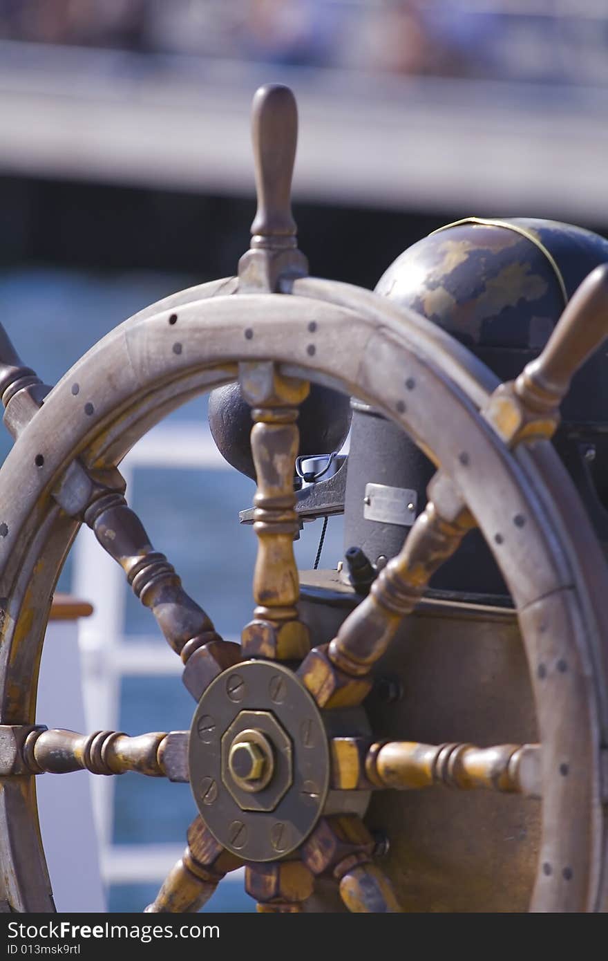 Photo of the steering wheel