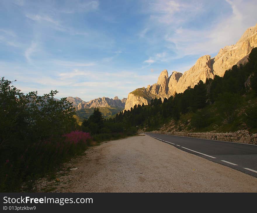 Street of mountain