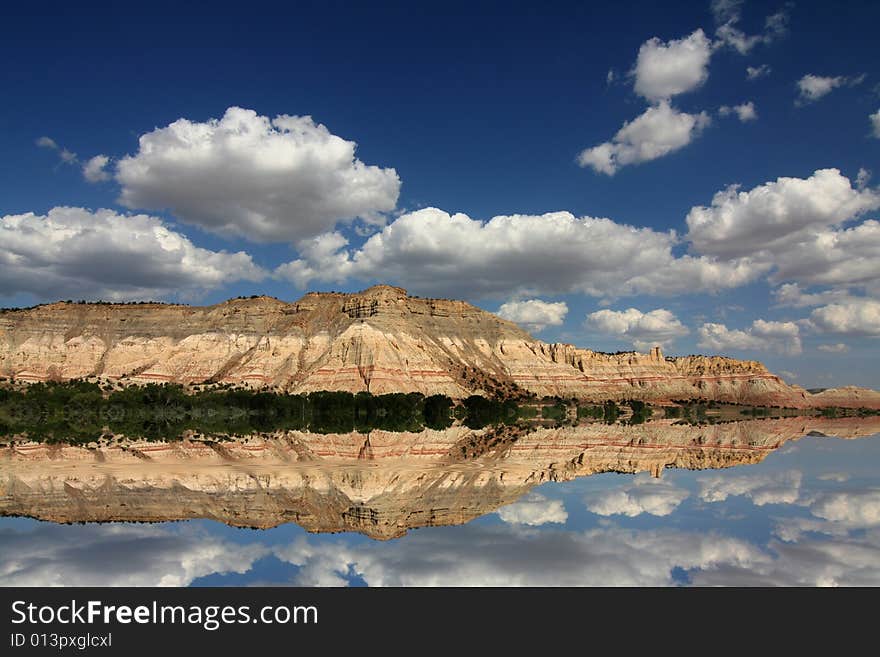 Red Rock reflections in southern Utah