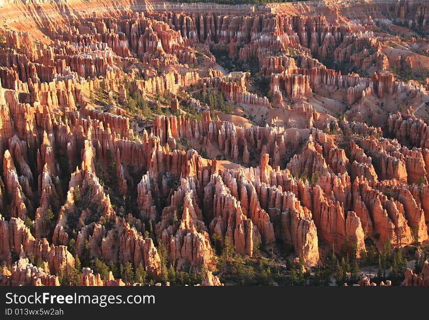 Sunrise over the Bryce Point. Bryce Canyon national park. Utah. USA