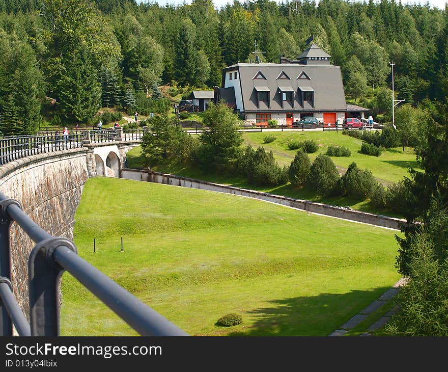 Forest dam.  Dam reservoir.