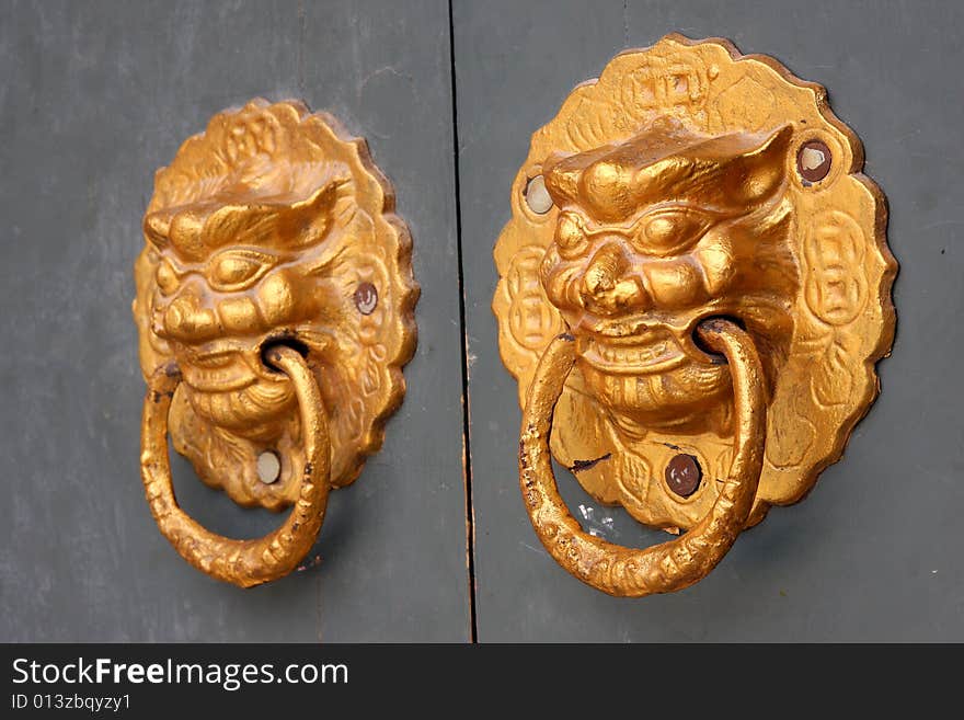 Chinese elements, gold, lion, head shape, the doors part of the door, the deputies and wealth. Chinese elements, gold, lion, head shape, the doors part of the door, the deputies and wealth