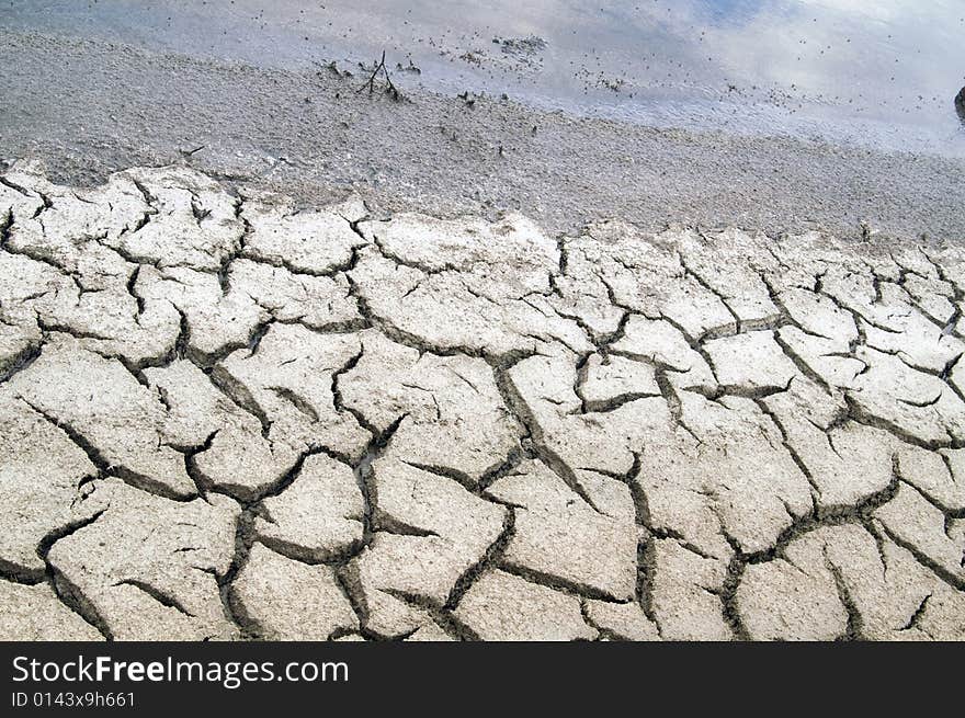 Cracked dry salt lake (cracked background)