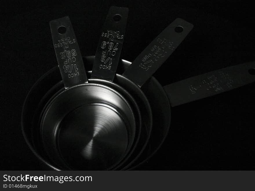 Measuring spoons shot in studio with one snoot light source