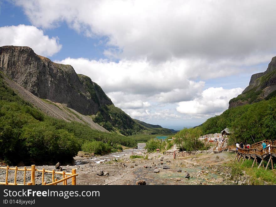 The hot spring near Changbai Waterfall