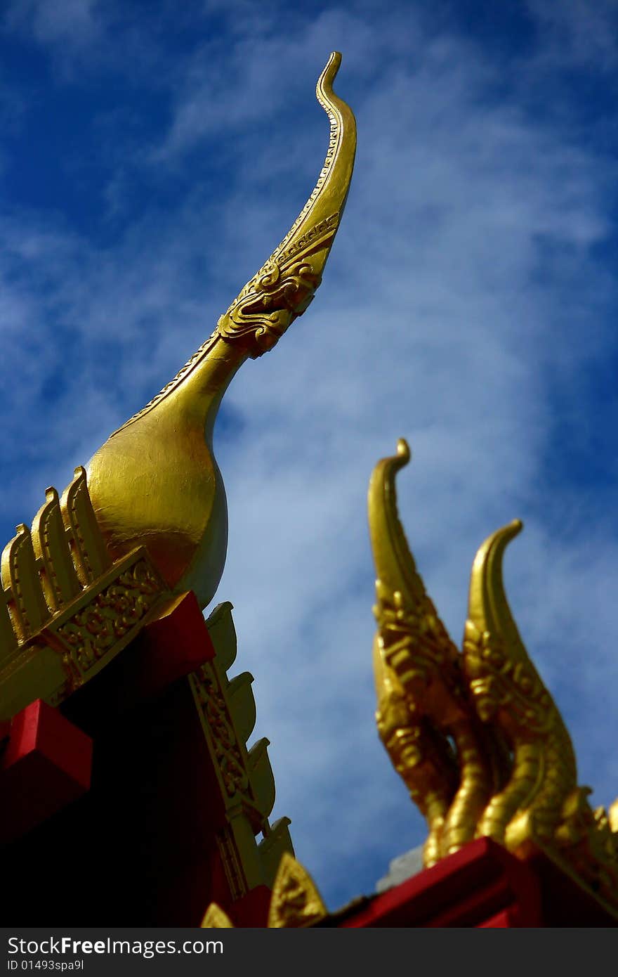 Wat Yai is religious place, There are image of buddha call Chinnaraj.