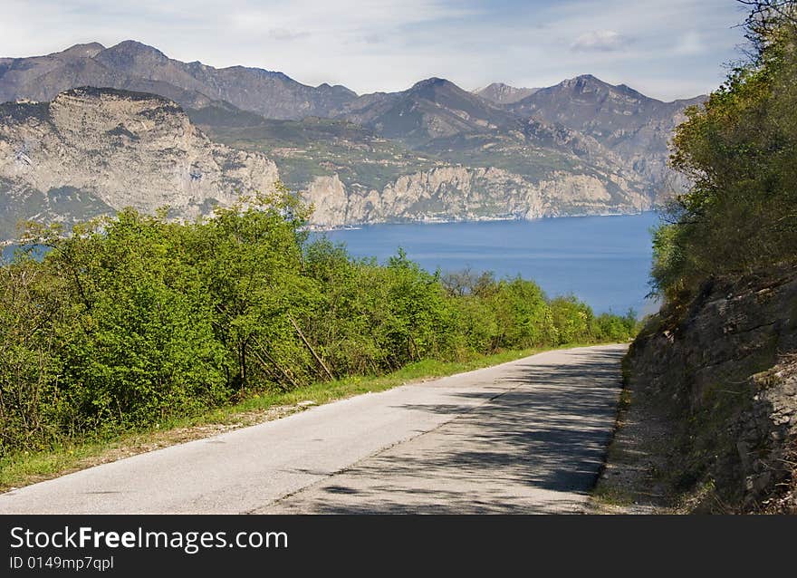 Road To The Lake