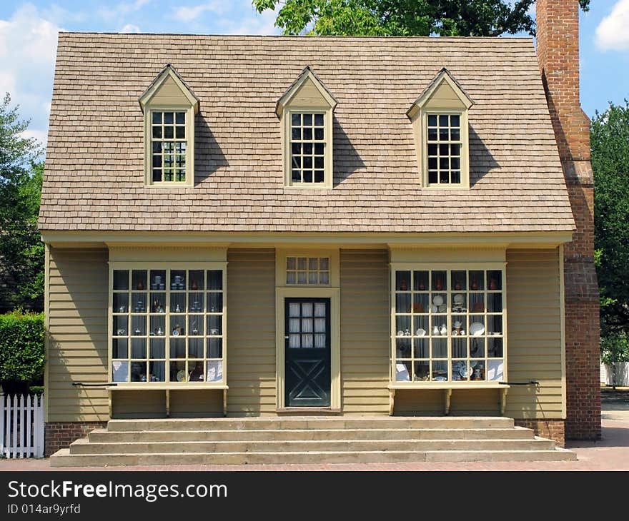 Yellow building at historic Williamsburg, Virginia, USA.