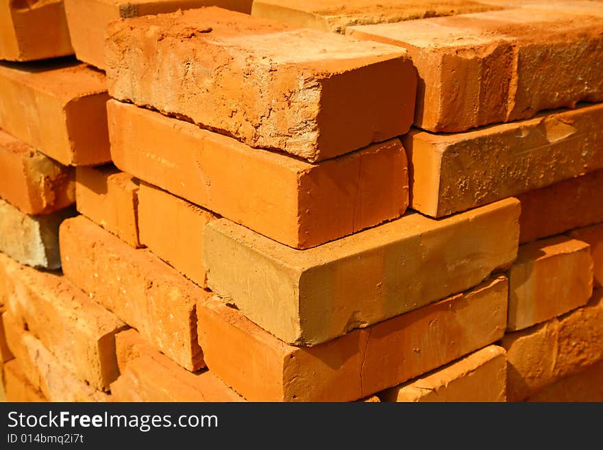 Red cavity bricks