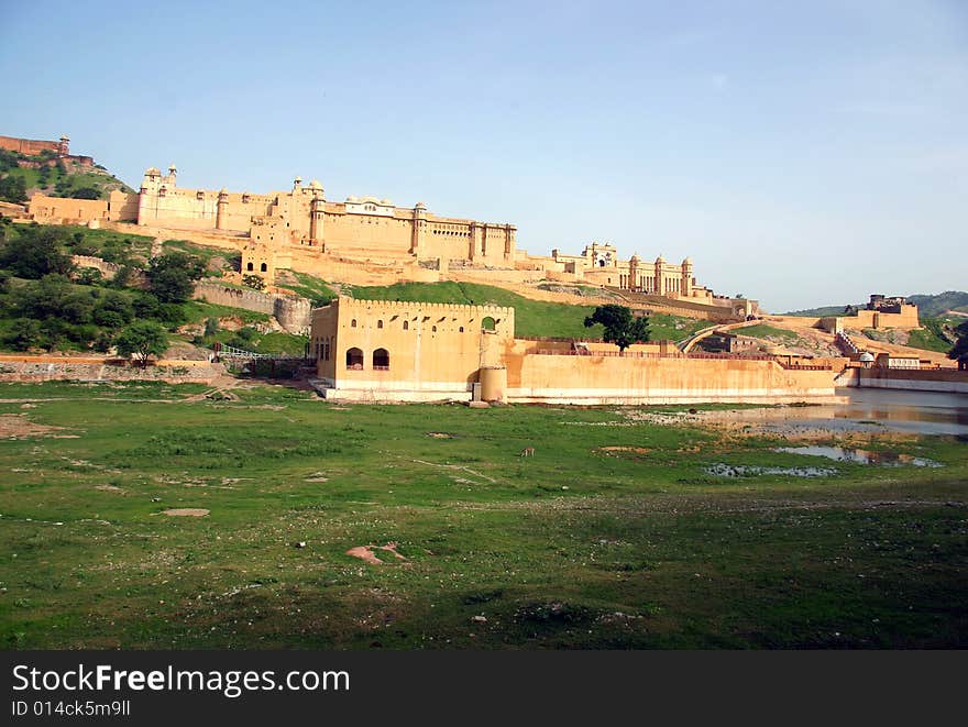 Overview of the Amber Fort